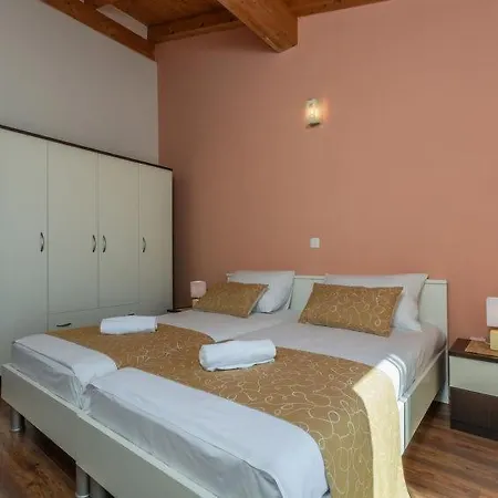Civitas Nova Villa